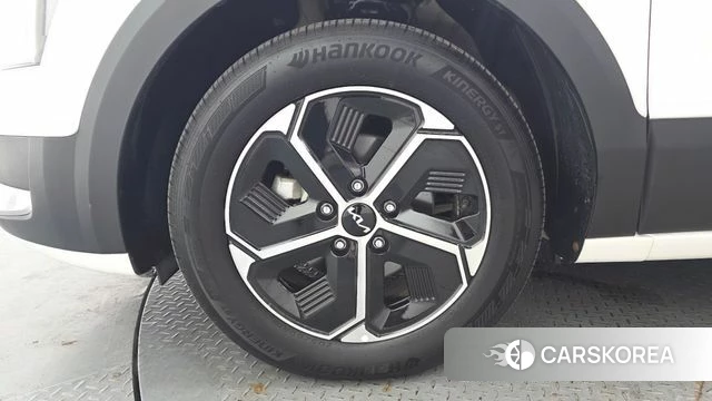Kia Di Ol Nu Niro id 4691909 из Кореи 27