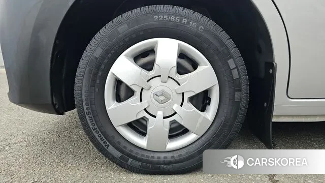 Renault Korea (Samsung) Master id 3509159 из Кореи 15