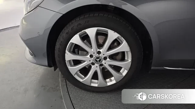 Mercedes-Benz E-Class W213 id 3652007 из Кореи 15