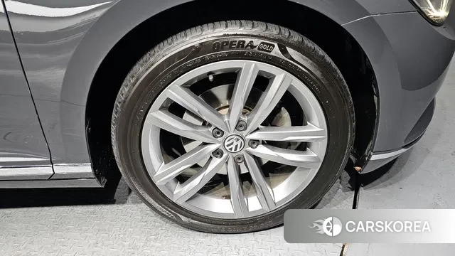 Volkswagen Passat GT (B8) id 3617343 из Кореи 15