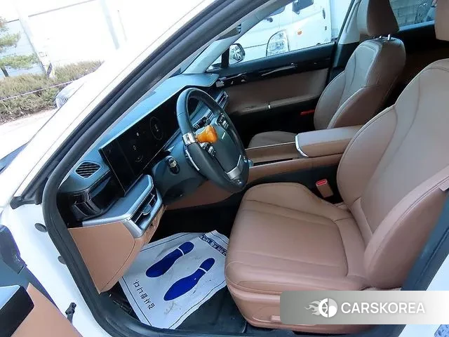 Hyundai Grandeur (GN7) id 3566101 из Кореи 15