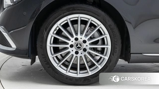 Mercedes-Benz E-Class W213 id 3794923 из Кореи 14