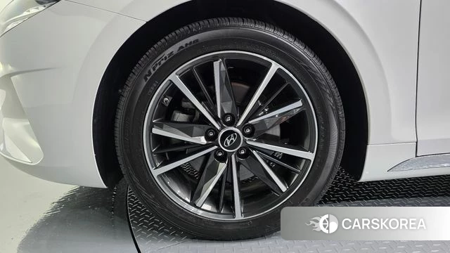 Hyundai The New Grandeur IG id 4641852 из Кореи 27