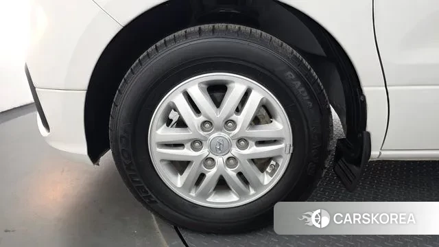 Hyundai The New Grand Starex id 3460018 из Кореи 15