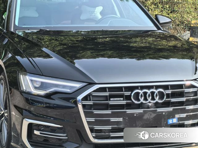 Audi A6L id 4278776 из Китая 15