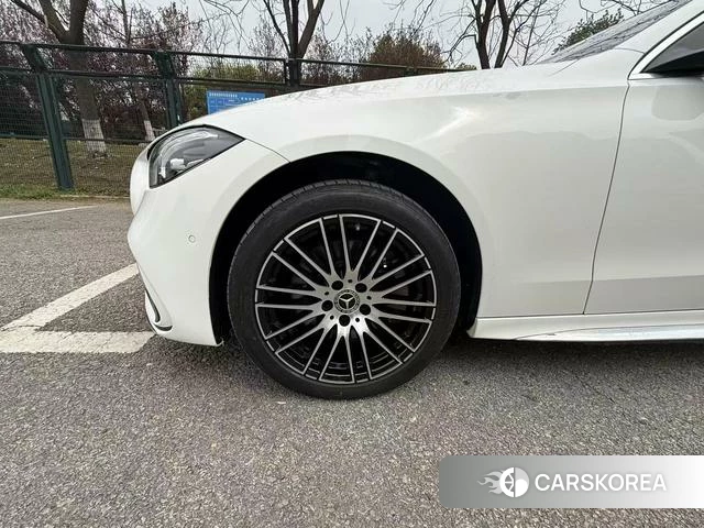 Mercedes-Benz Class C id 3882478 из Китая 7