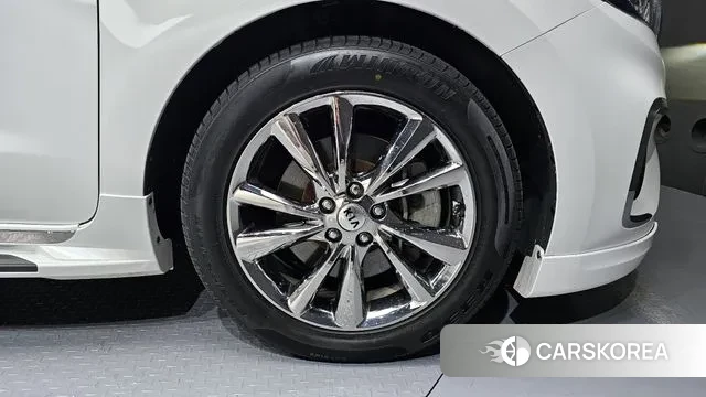 Kia The New Carnival id 3356763 из Кореи 15