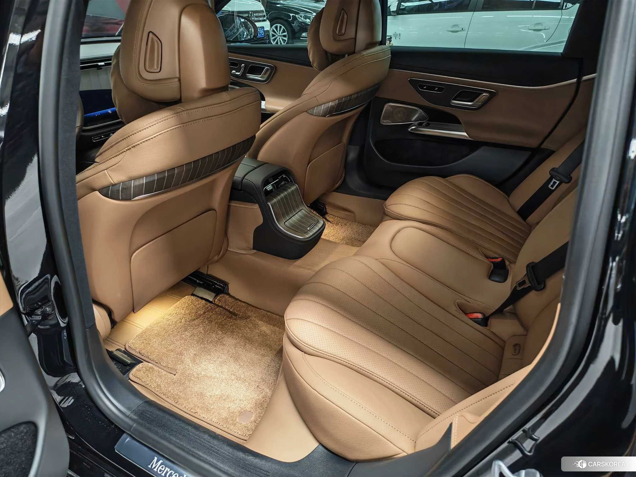 Mercedes-Benz E-class 2024 Черный из Китая, фото 5