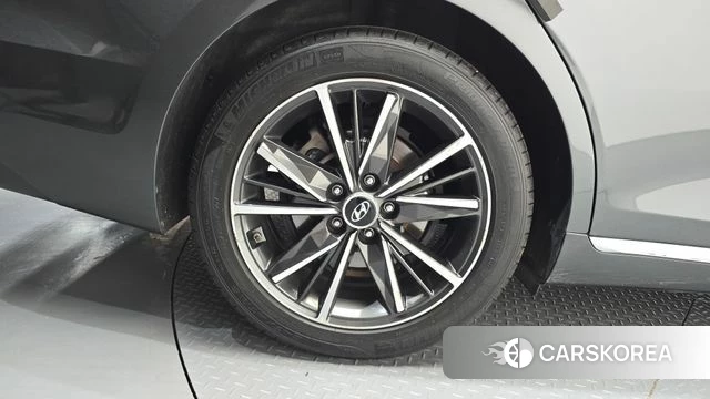 Hyundai The New Grandeur IG id 4429737 из Кореи 26
