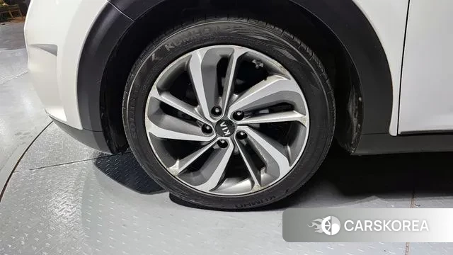 Kia Niro id 3612751 из Кореи 15