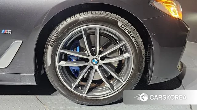 BMW 5 Series (G30) id 3390115 из Кореи 15