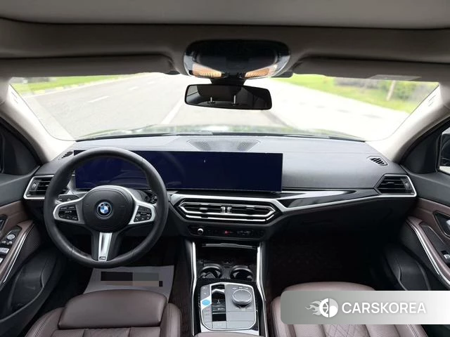 BMW i3 2023 Черный из Китая, фото 5
