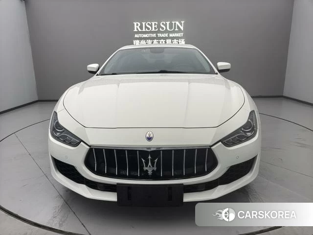 Maserati Ghibli id 4238065 из Китая 12