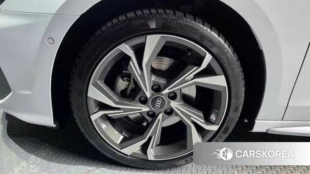 Audi A3 (8Y) id 4792484 из Кореи 30