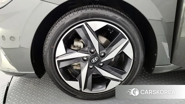 Hyundai Avante Hybrid (CN7) id 3479343 из Кореи 15