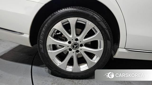 Mercedes-Benz E-Class W213 id 4574089 из Кореи 29