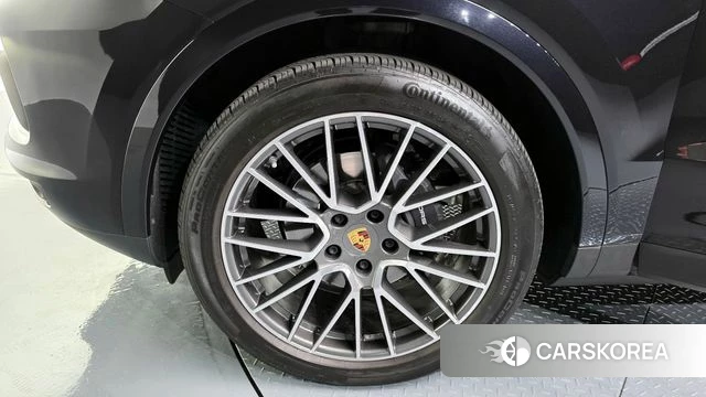 Porsche Cayenne (PO536) id 4223939 из Кореи 28