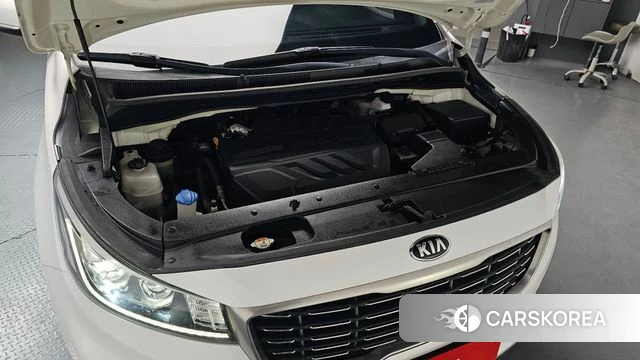 Kia The New Carnival id 3911983 из Кореи 15