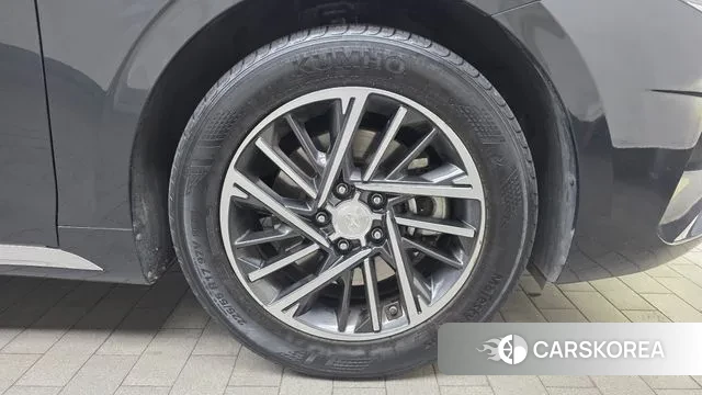 Hyundai The New Grandeur IG id 3552215 из Кореи 15