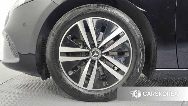 Mercedes-Benz A-Class W177 id 4906465 из Кореи 25