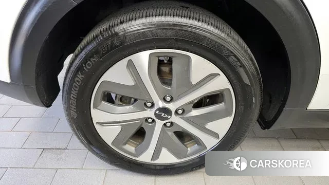 Kia Niro Plus id 3383932 из Кореи 15
