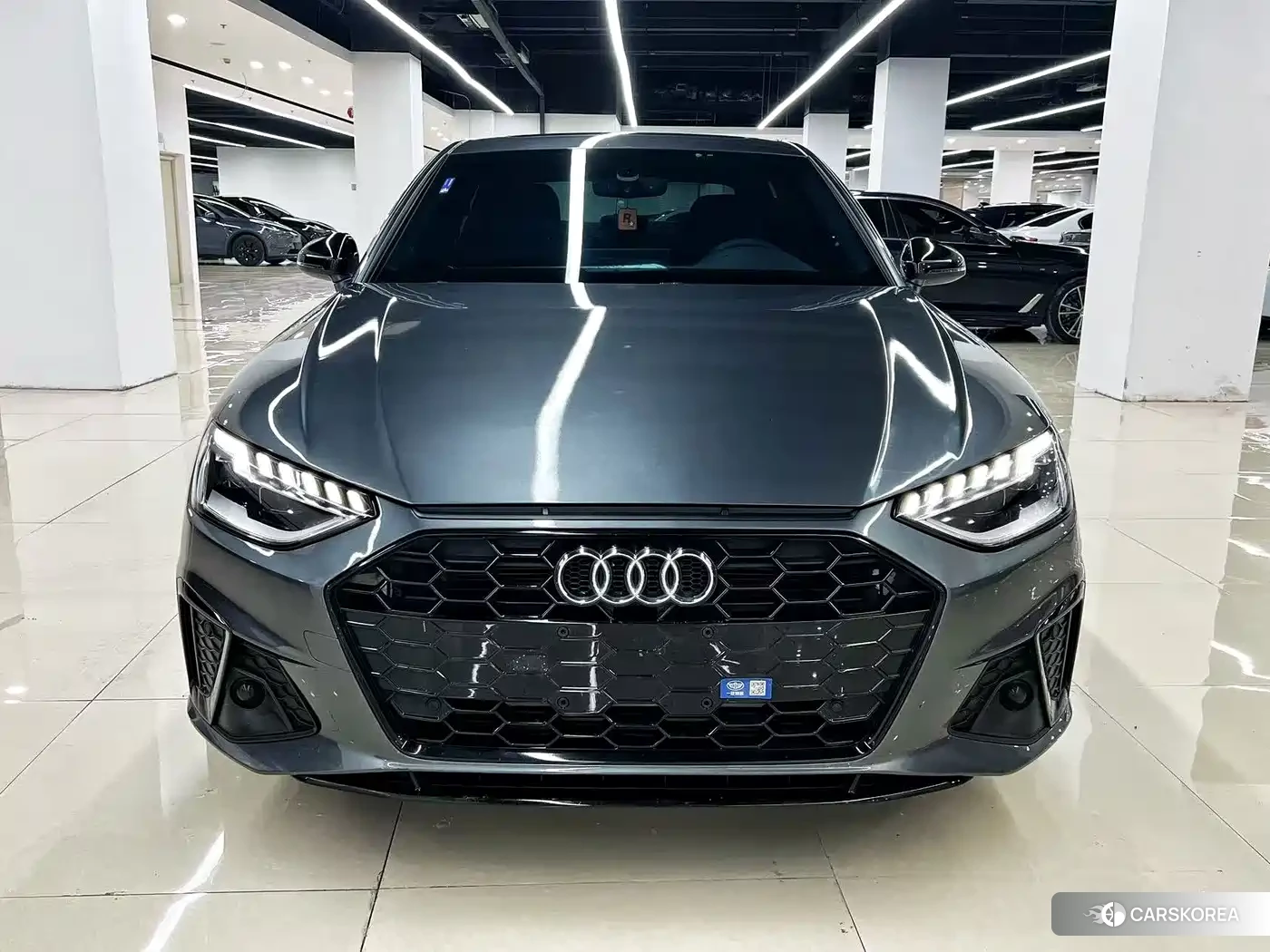 Audi A4L 2023 Silver/gray из Китая, фото 5