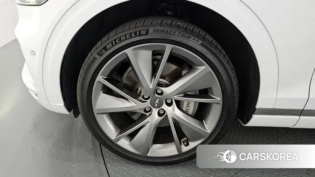 Genesis GV70 id 3042947 из Кореи 15