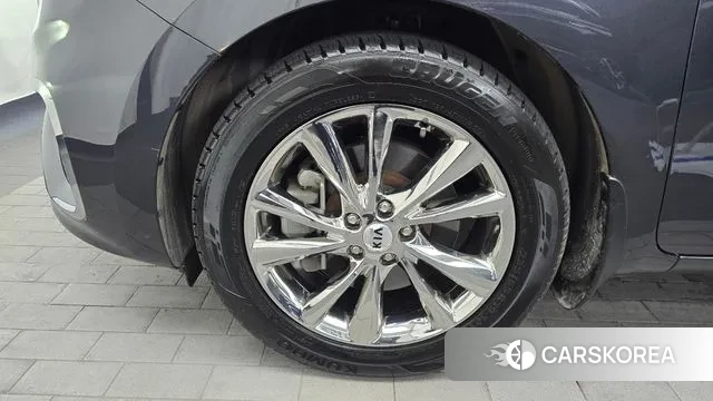 Kia The New Carnival id 3464632 из Кореи 15