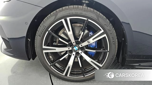 BMW 5 Series (G60) id 4413720 из Кореи 15