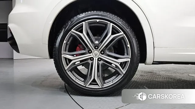 Maserati Levante id 3722703 из Кореи 15