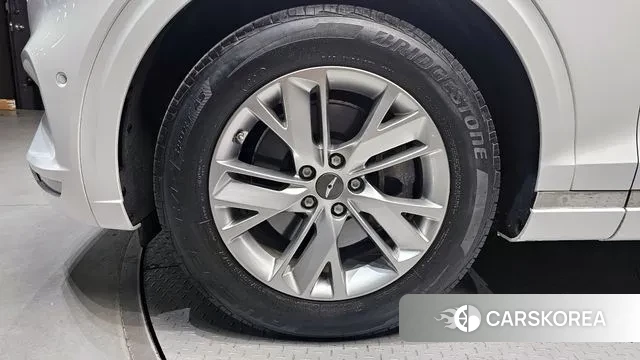 Genesis GV70 id 3384535 из Кореи 15