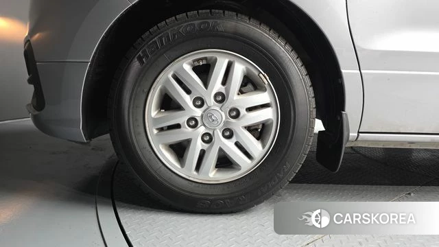 Hyundai The New Grand Starex id 4697924 из Кореи 26