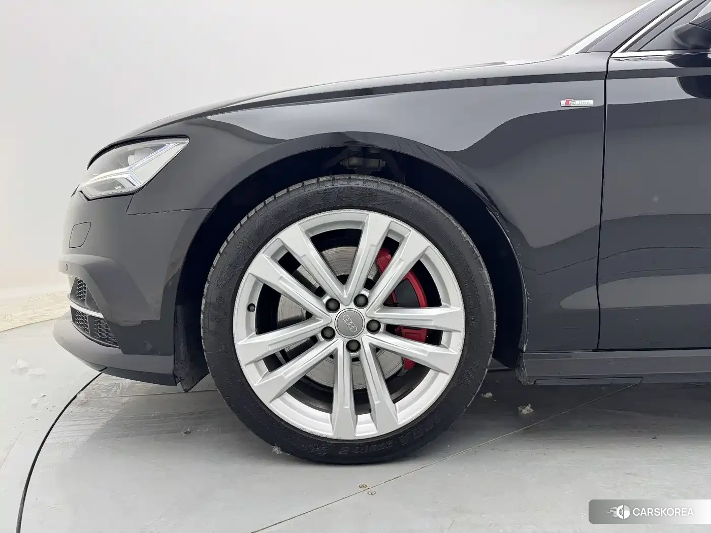 Audi A6L id 4600887 из Китая 31
