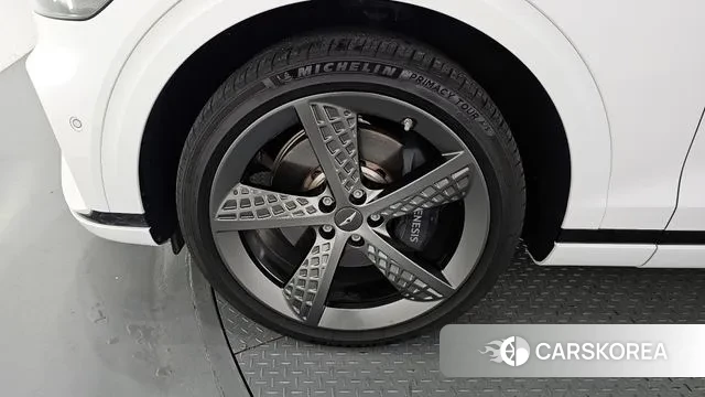 Genesis GV70 id 3104390 из Кореи 15