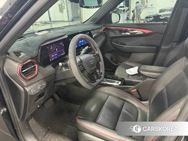 Chevrolet (GM Daewoo) The New Trail Blazer 2024 Черный из Кореи, фото 5