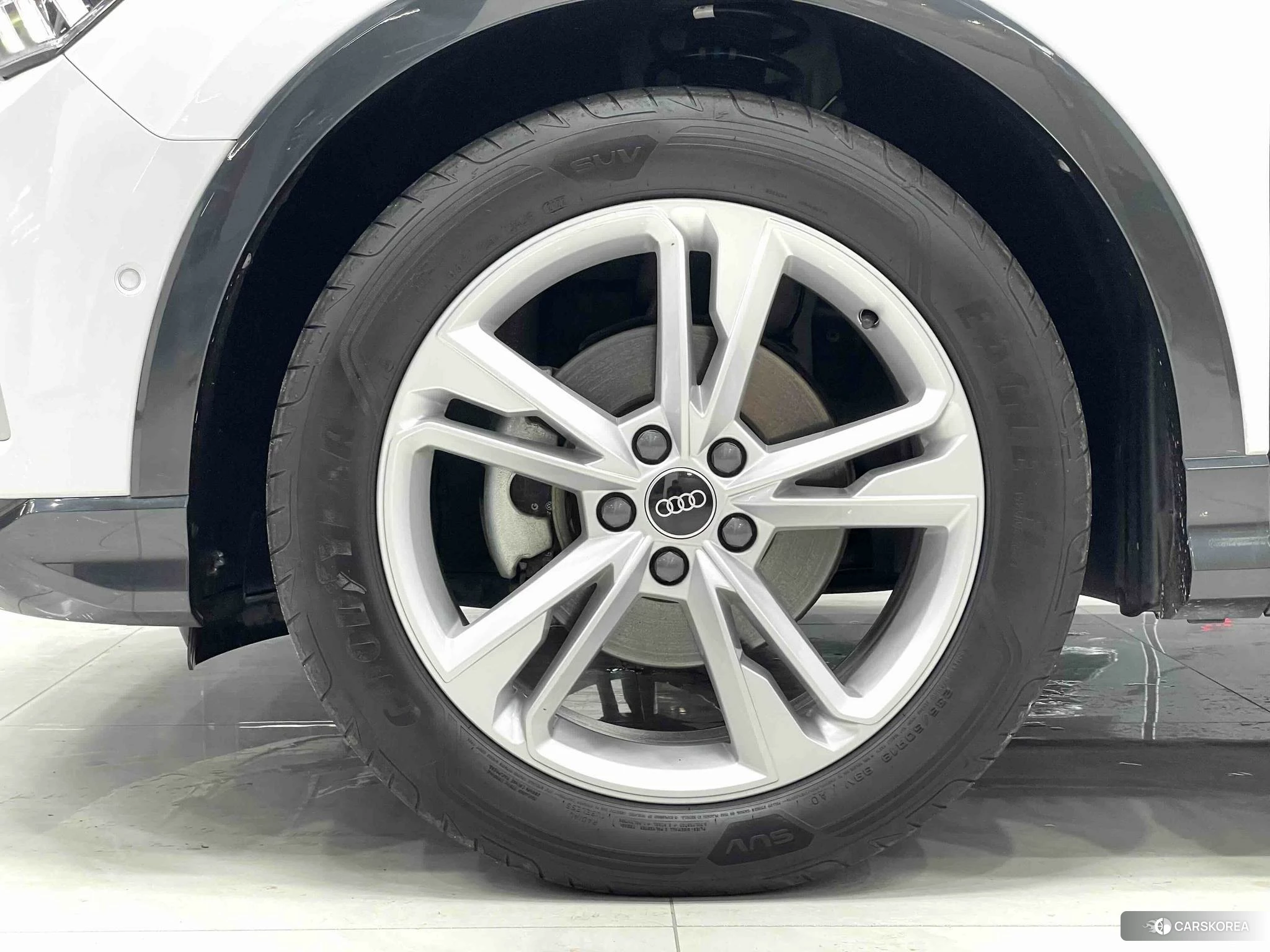 Audi Q3 id 4510356 из Китая 16