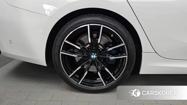 BMW 3 Series (G20) id 4834821 из Кореи 28