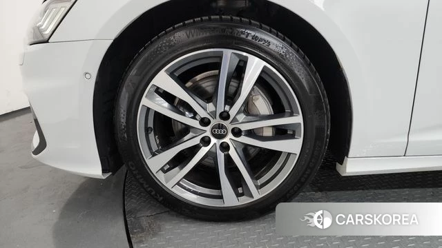 Audi A6 (C8) id 4579122 из Кореи 32