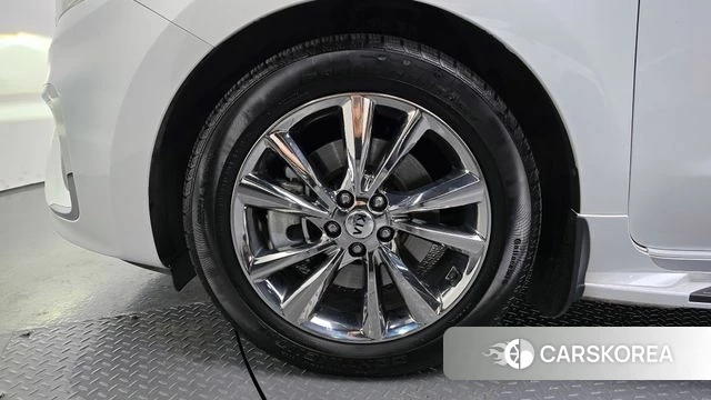 Kia The New Carnival id 3879468 из Кореи 15