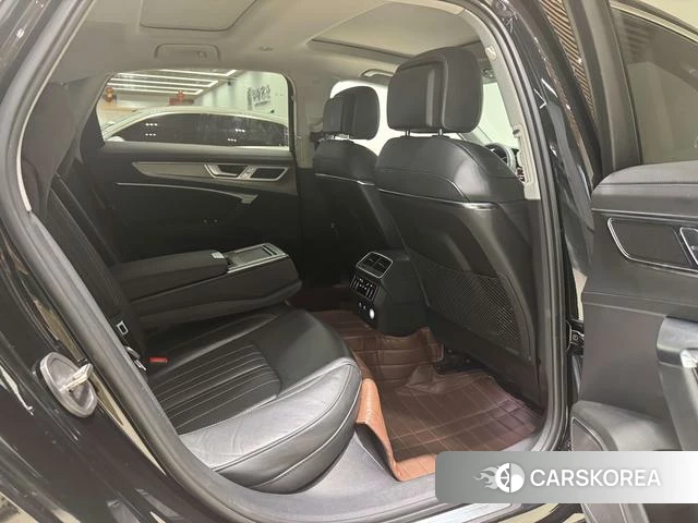 Audi A6L id 4314493 из Китая 11