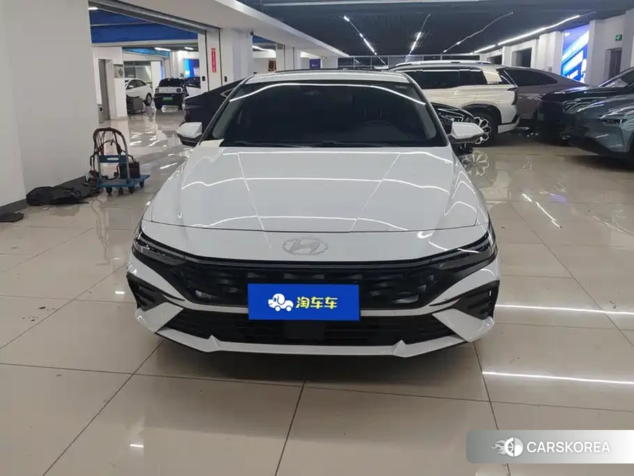 Hyundai Elantra id 4644406 из Китая 11