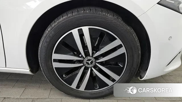 Mercedes-Benz A-Class W177 id 3592342 из Кореи 15