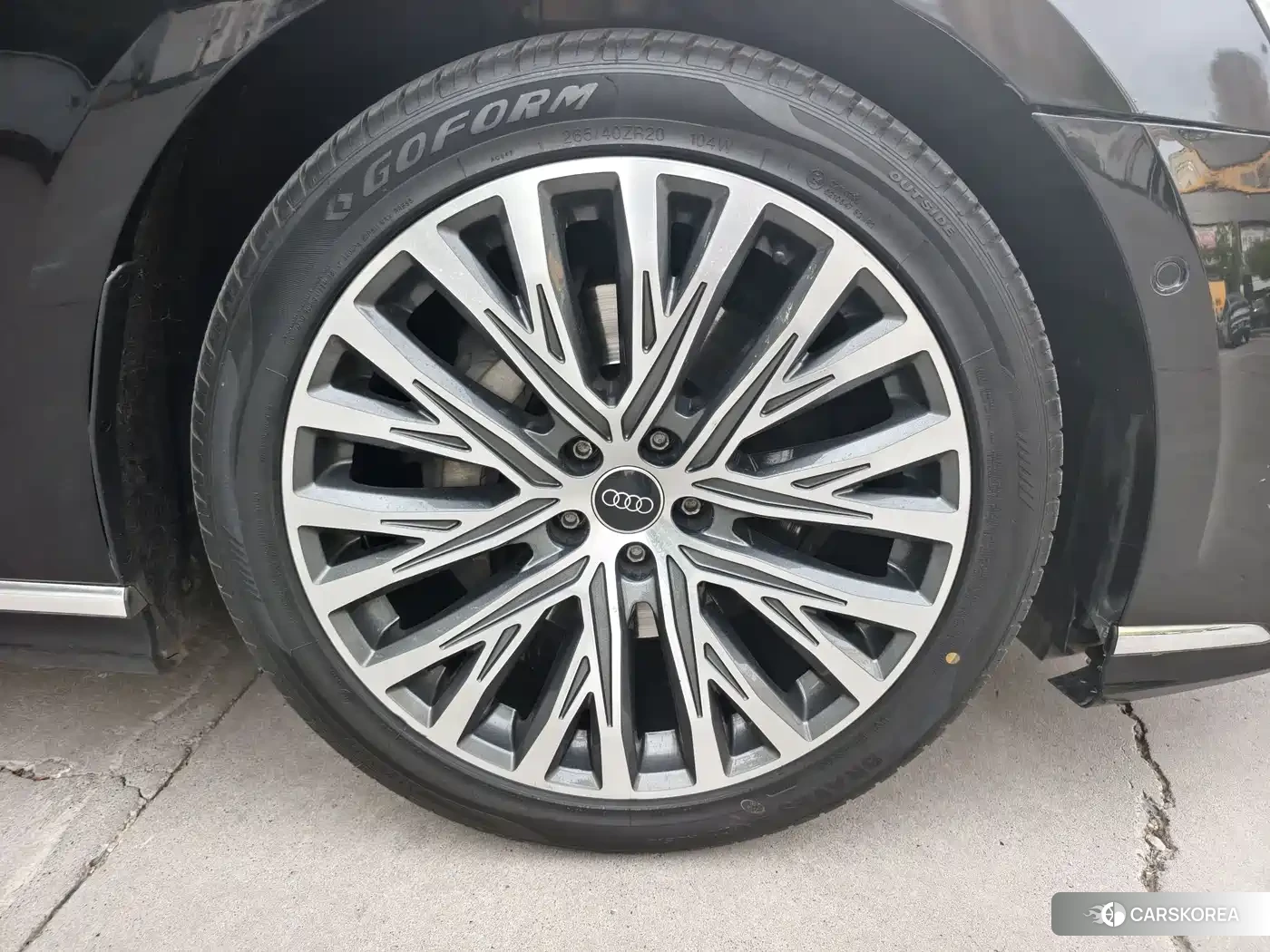 Audi A8 id 4589417 из Китая 8