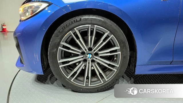 BMW 3 Series (G20) id 3860173 из Кореи 15