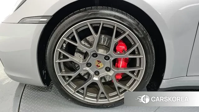 Porsche 911(992) id 3368157 из Кореи 15