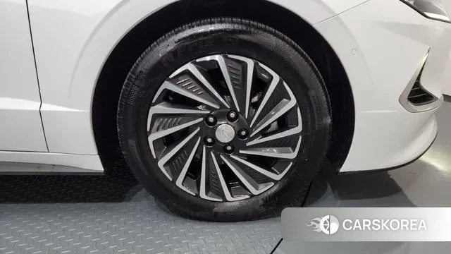 Hyundai Sonata Hybrid (DN8) id 3367067 из Кореи 15