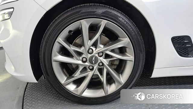 Genesis The New G70 id 3954464 из Кореи 15