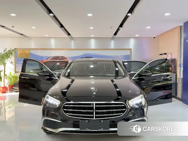 Mercedes-Benz E-class id 4255973 из Китая 11
