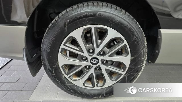 Hyundai The New Grand Starex id 4737618 из Кореи 15