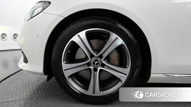 Mercedes-Benz E-Class W213 id 3834406 из Кореи 15